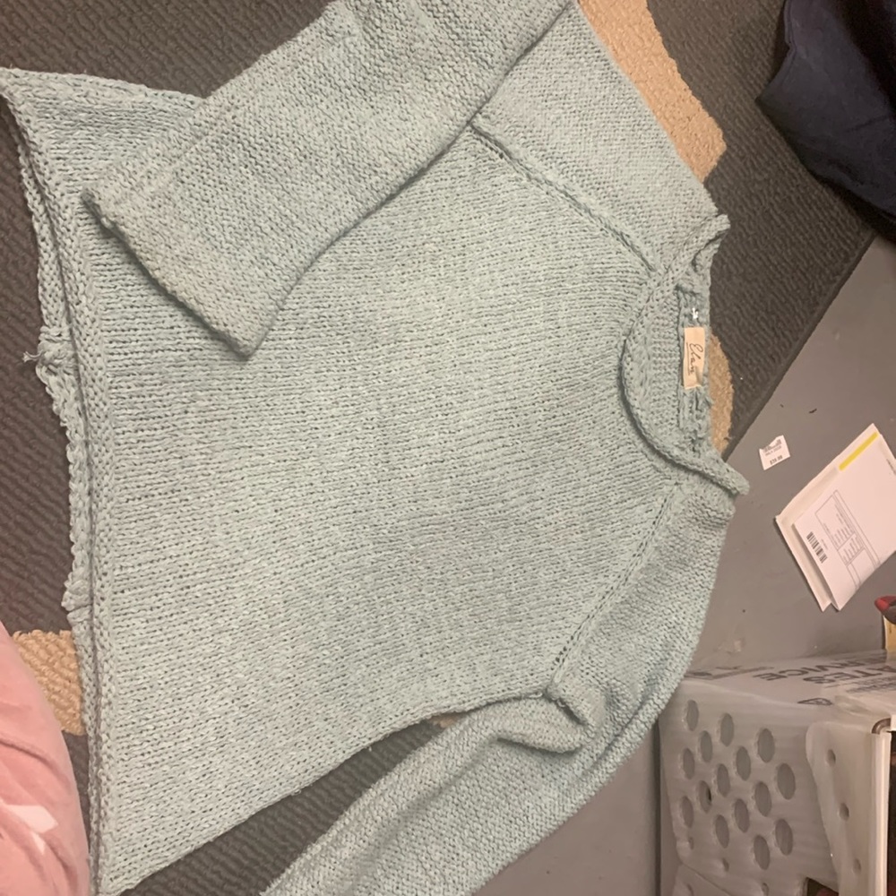 Elan mint cutout back sweater size S